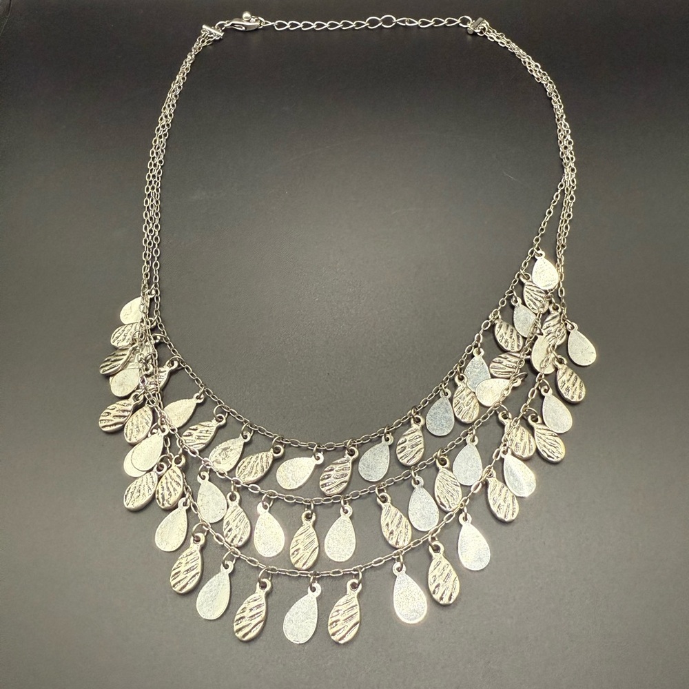Silver Tone Leaf Layered Necklace